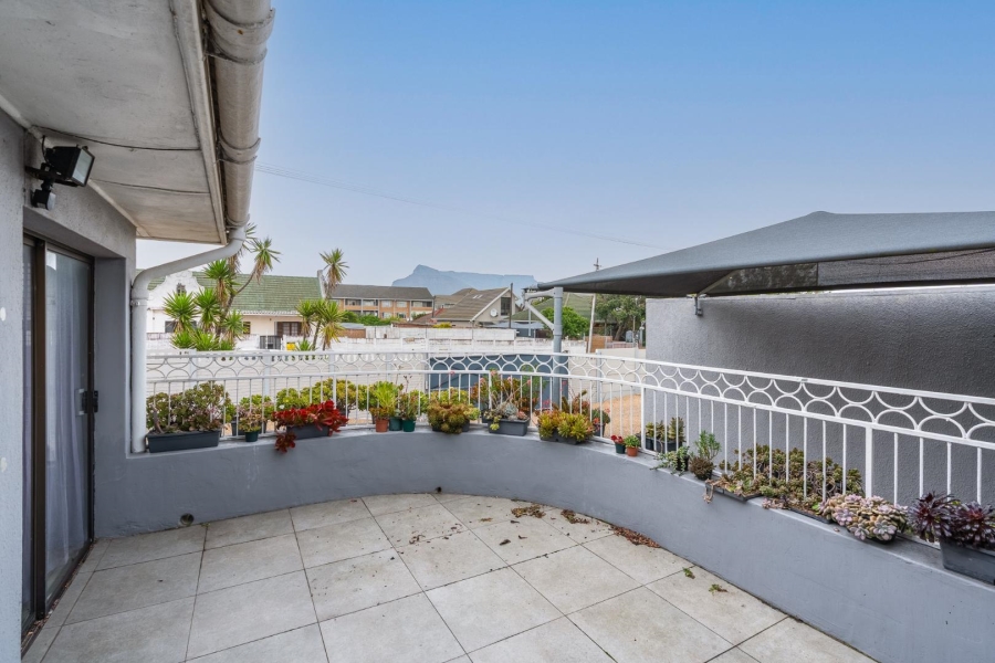 3 Bedroom Property for Sale in Milnerton Western Cape